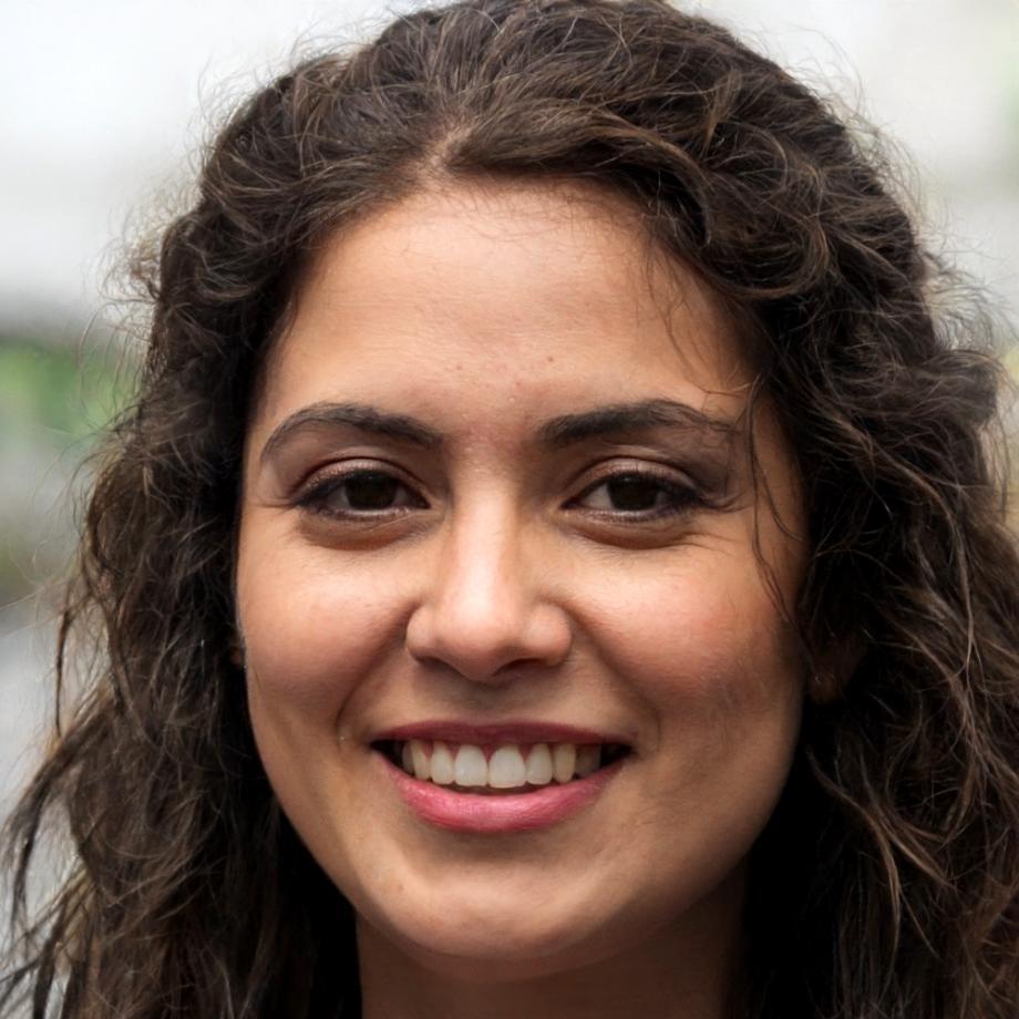 Rachel Thompson, Investment Portfolio Manager